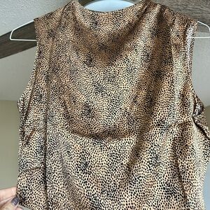 Size medium leopard tank